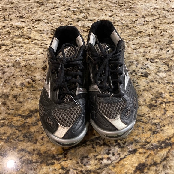 Mizuno Wave Tornado 6 XG VS-1 Black Volleyball Court Shoes, Size 9.5 - Picture 9 of 12